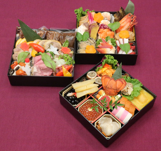 ウエディング エルティ 特選おせち三段重「雅」 B-02