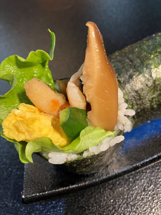 【店舗受取商品】割烹 加賀 　ゴロッと肉厚シイタケと海鮮の阿武隈恵方巻 ②