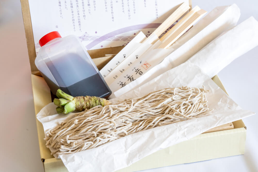 蕎麦音(そばね)　蕎麦音の年越し十割生そば　E-01